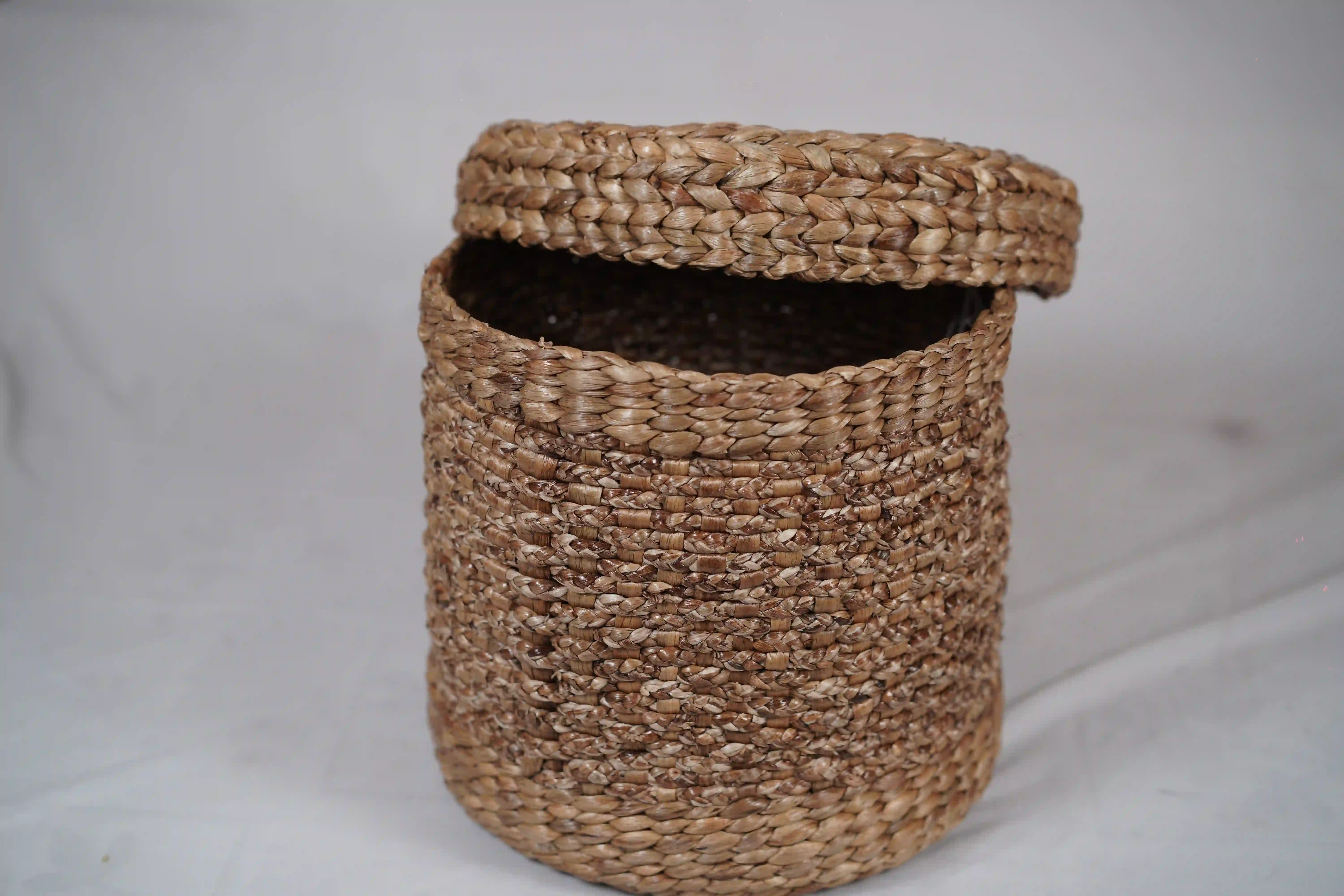 Water Hyacinth Basket Bin - Image 2