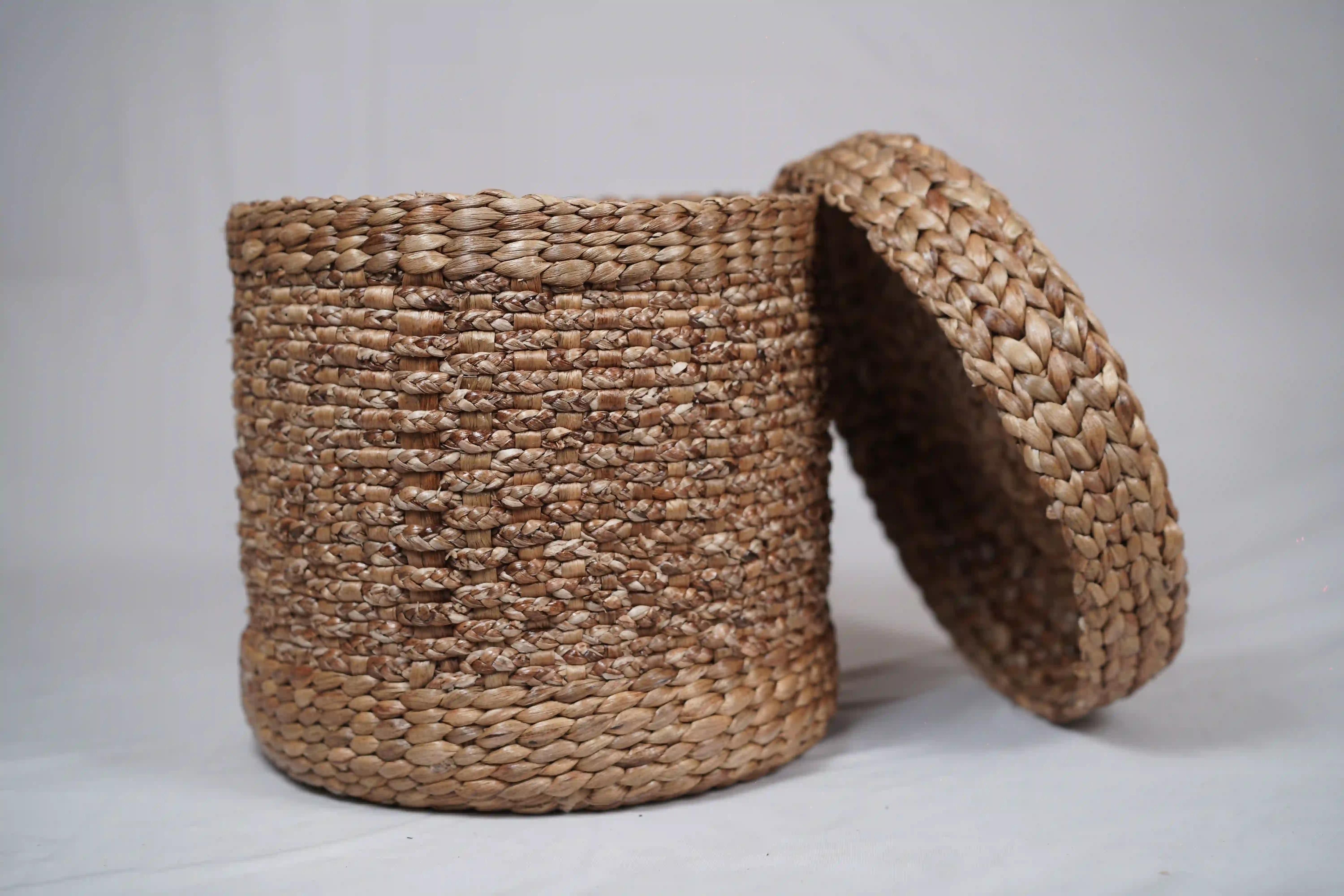 Water Hyacinth Basket Bin - Image 3